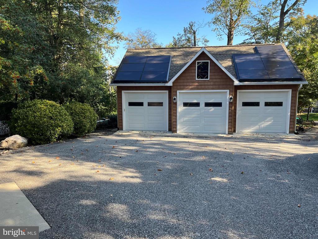 3530 CEDAR DRIVE