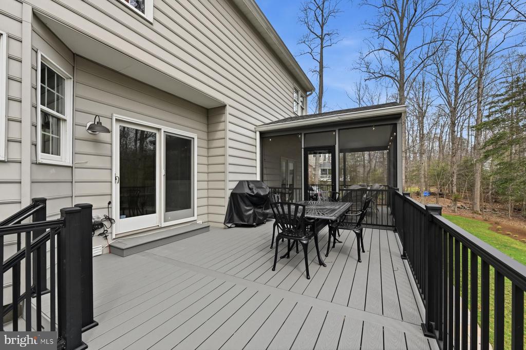 906 ELSIE BARBER COURT