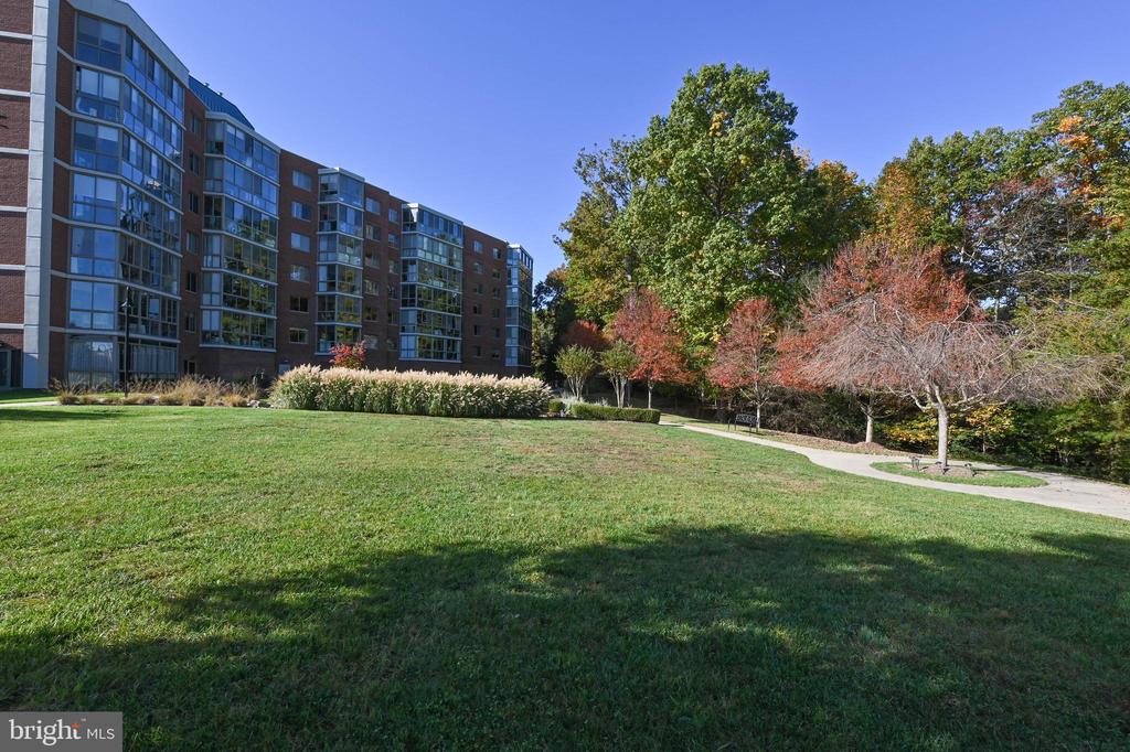 940 ASTERN WAY Unit: 304