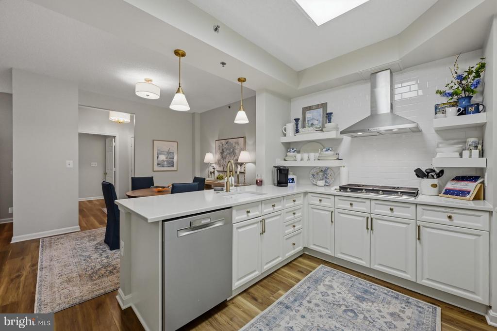 940 ASTERN WAY Unit: 304