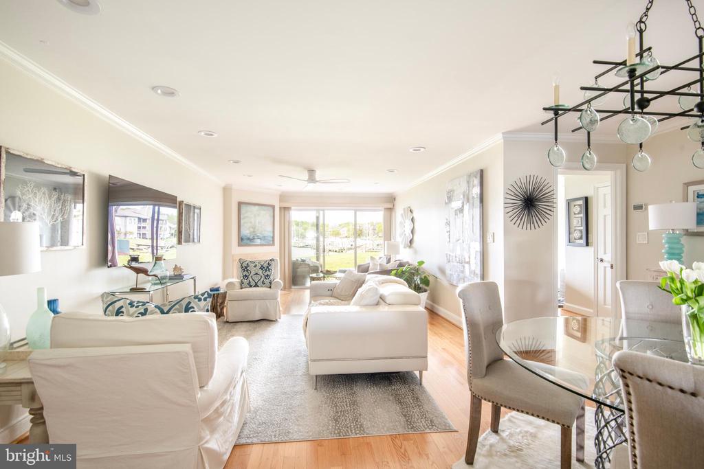 2123 QUAY VILLAGE COURT Unit: T1