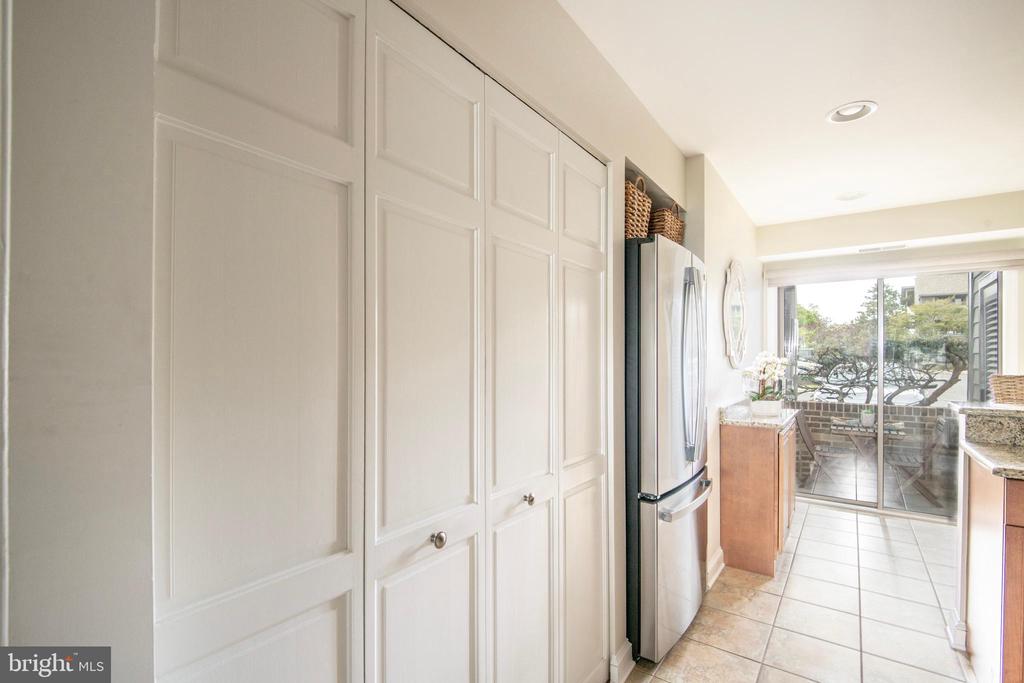 2123 QUAY VILLAGE COURT Unit: T1
