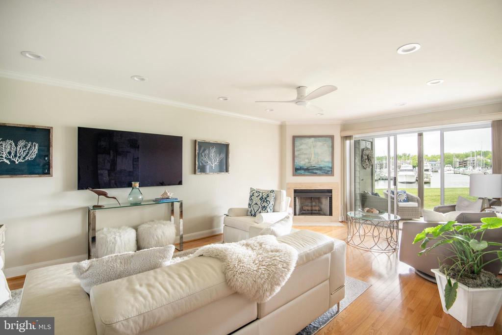 2123 QUAY VILLAGE COURT Unit: T1