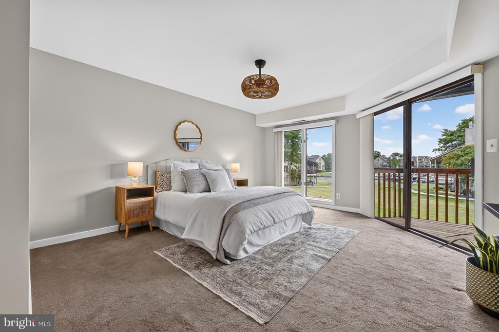 7004 CHANNEL VILLAGE COURT Unit: 102