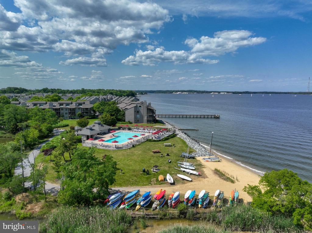7004 CHANNEL VILLAGE COURT Unit: 102