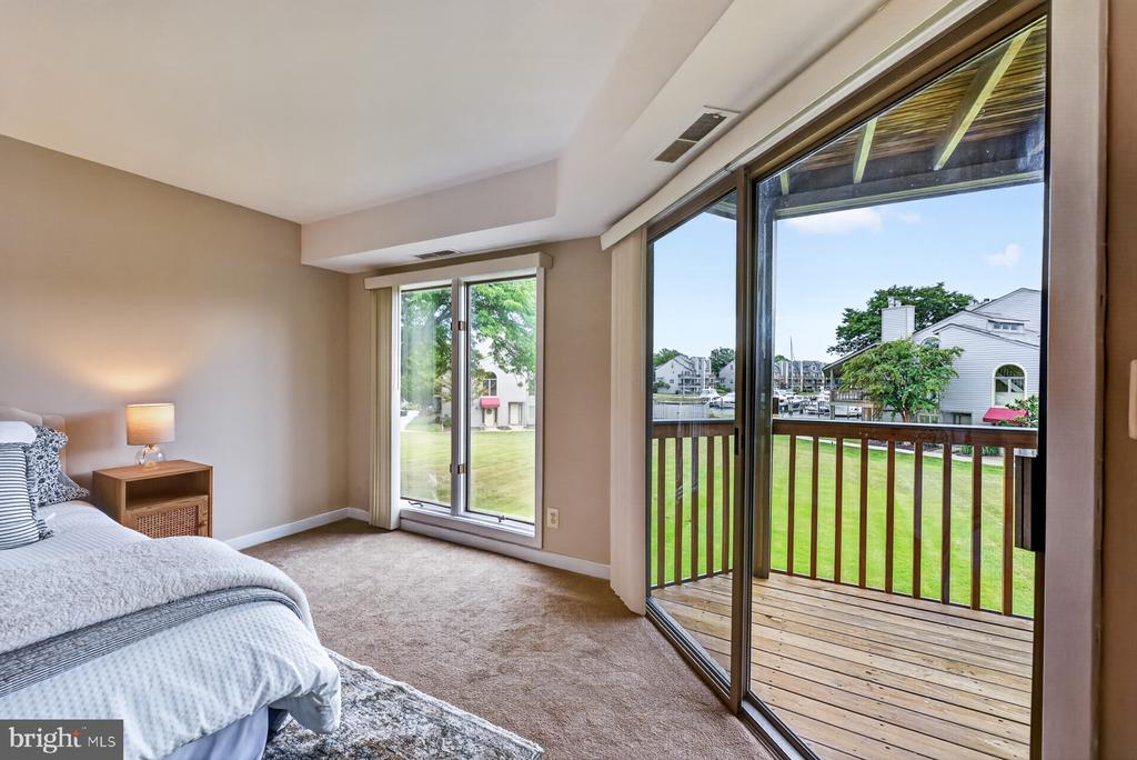 7004 CHANNEL VILLAGE COURT Unit: 102