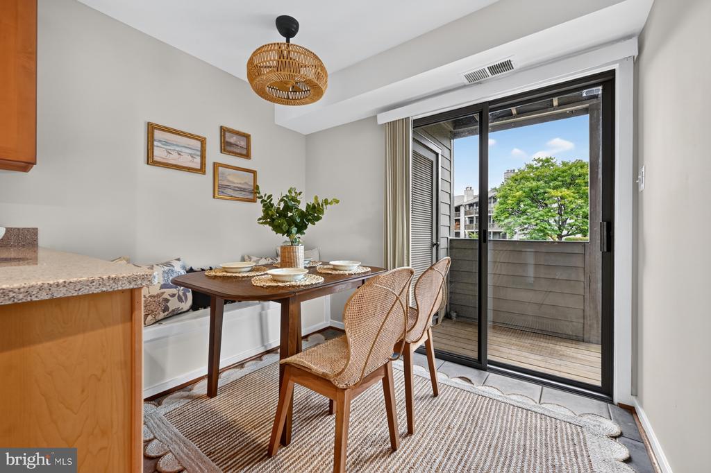 7004 CHANNEL VILLAGE COURT Unit: 102