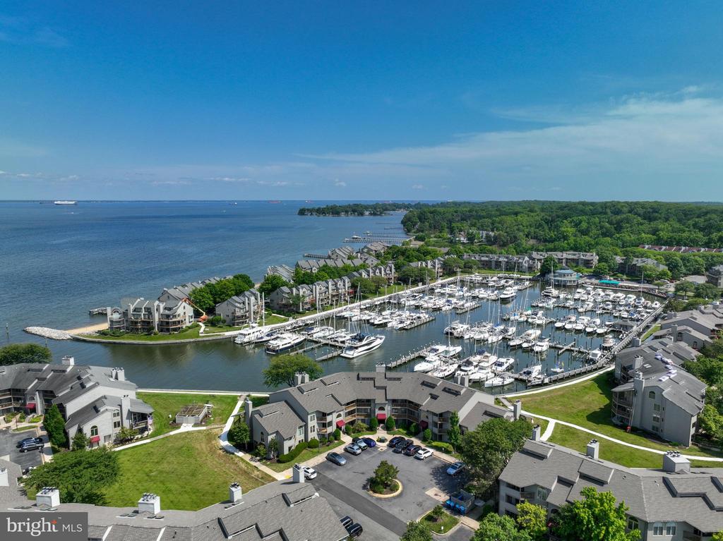 7004 CHANNEL VILLAGE COURT Unit: 102