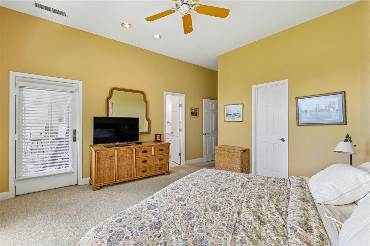 2121 QUAY VILLAGE COURT Unit: 202
