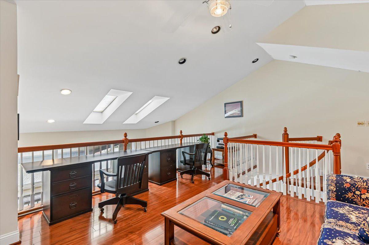 2121 QUAY VILLAGE COURT Unit: 202