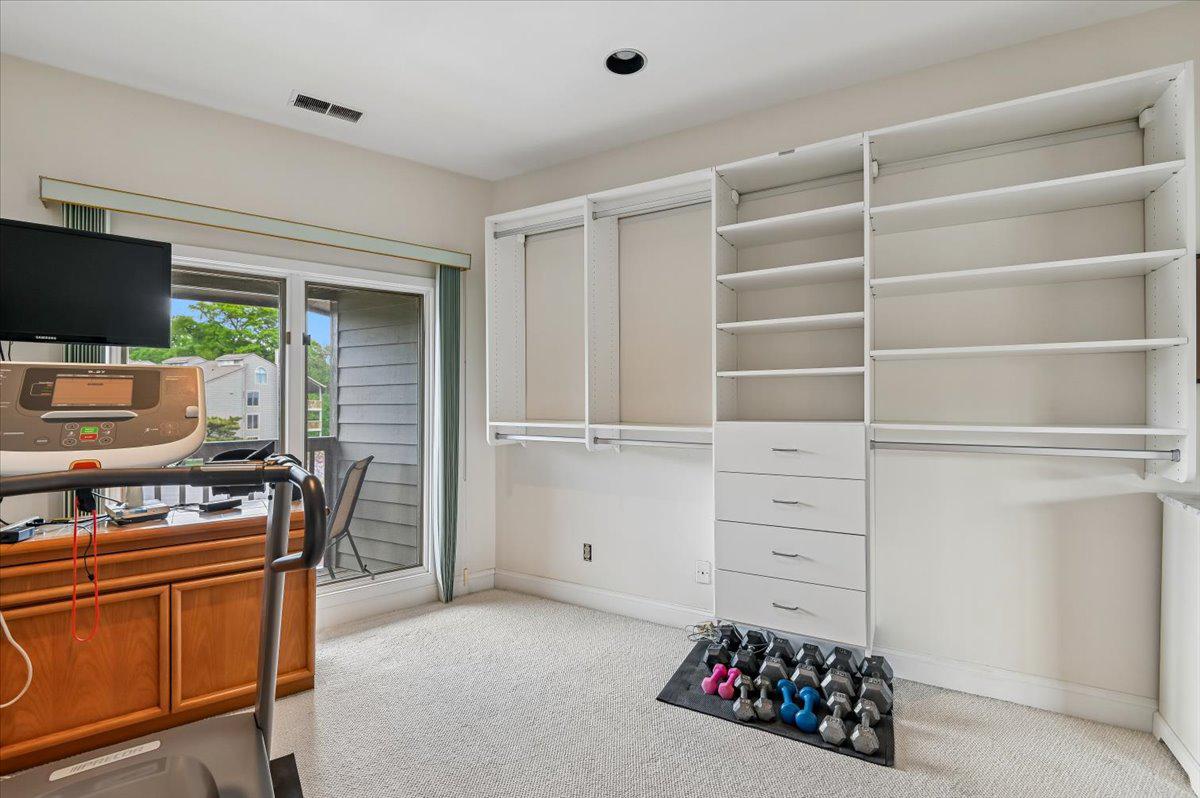 2121 QUAY VILLAGE COURT Unit: 202