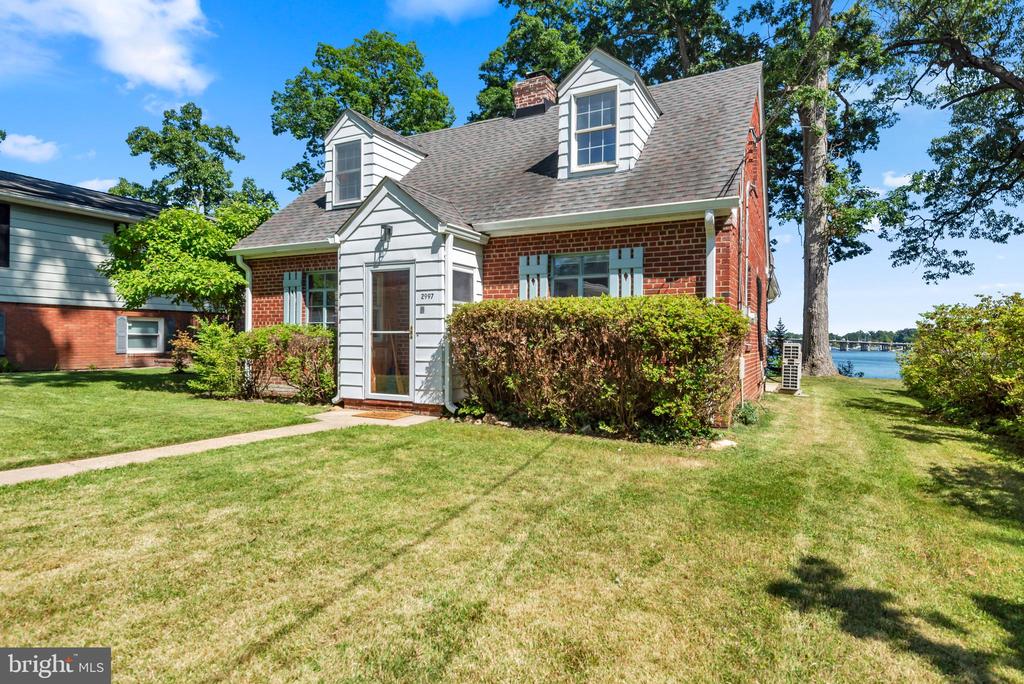 2997 DOGWOOD TRAIL