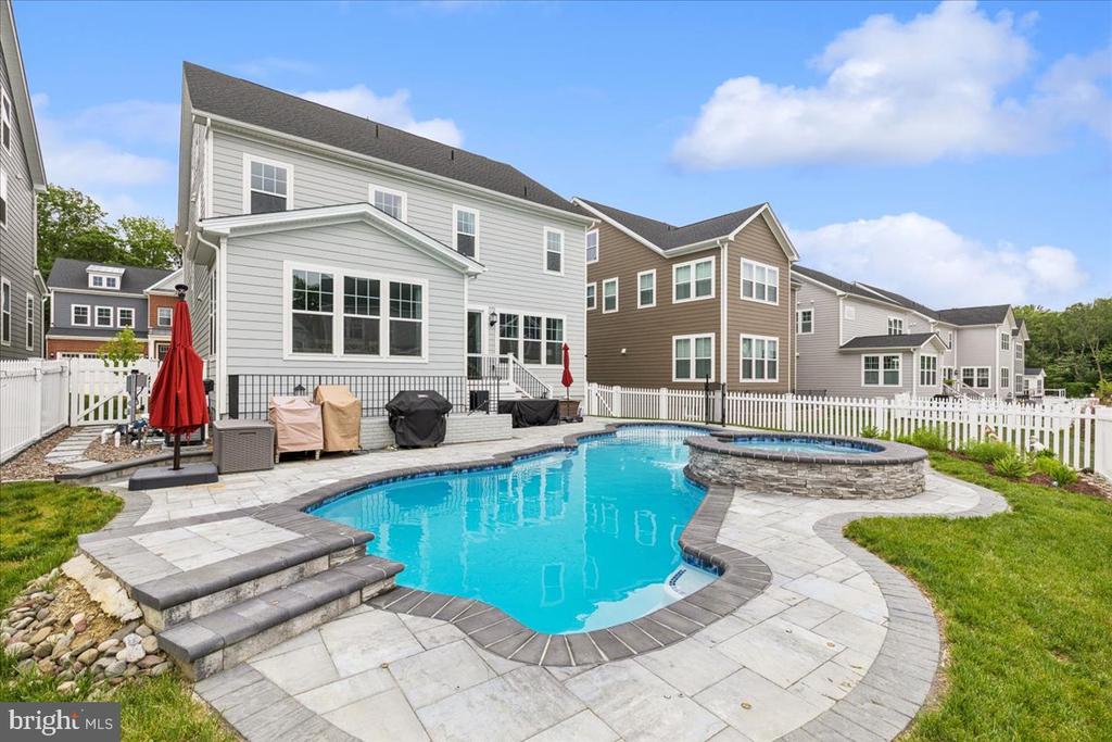 128 STILLY WAY