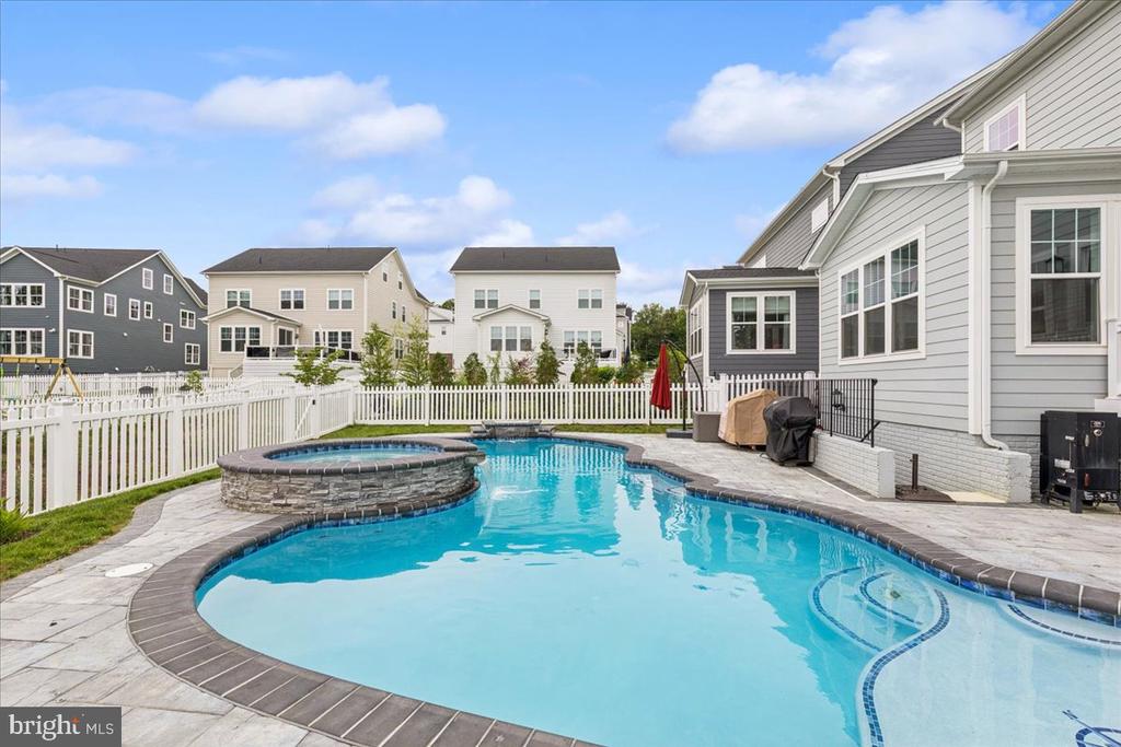 128 STILLY WAY