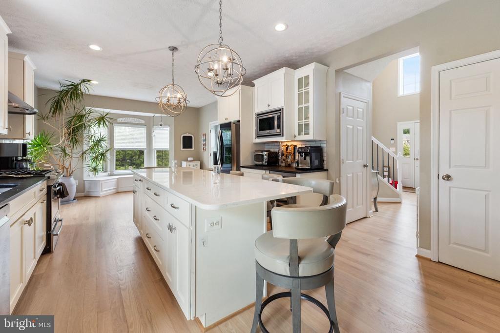 3207 BRECKENRIDGE WAY
