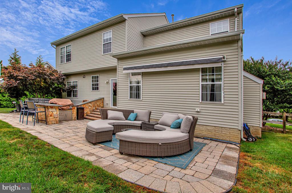 3207 BRECKENRIDGE WAY