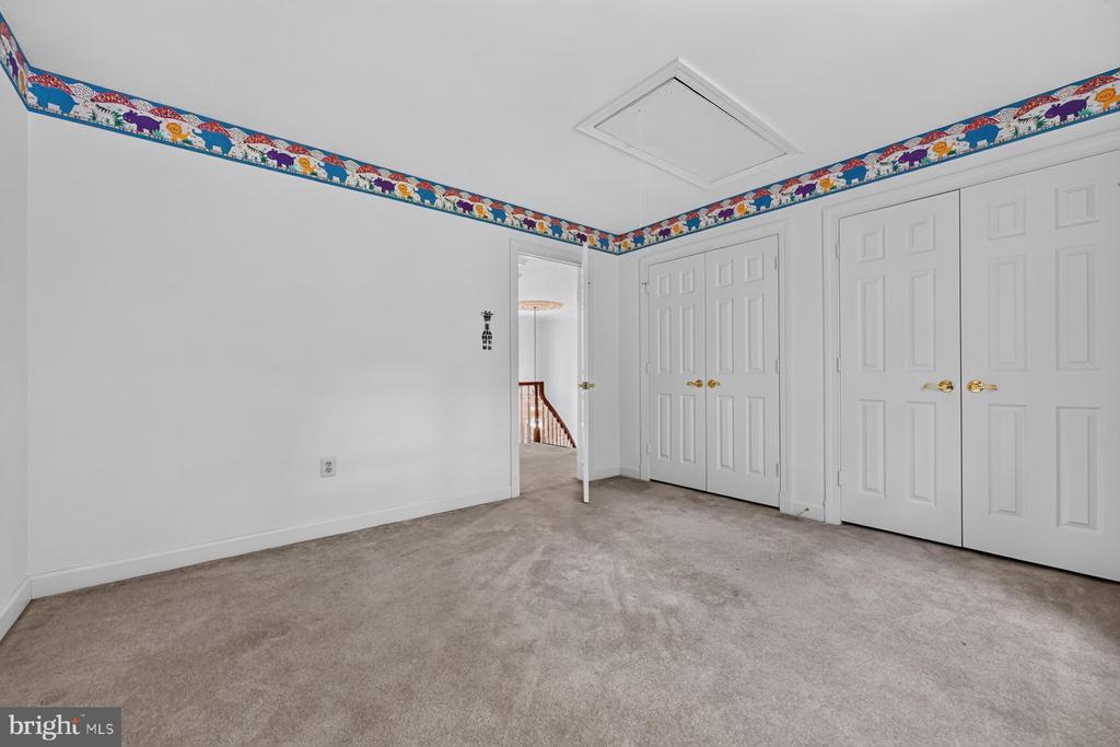 900 MALVERN HILL DRIVE