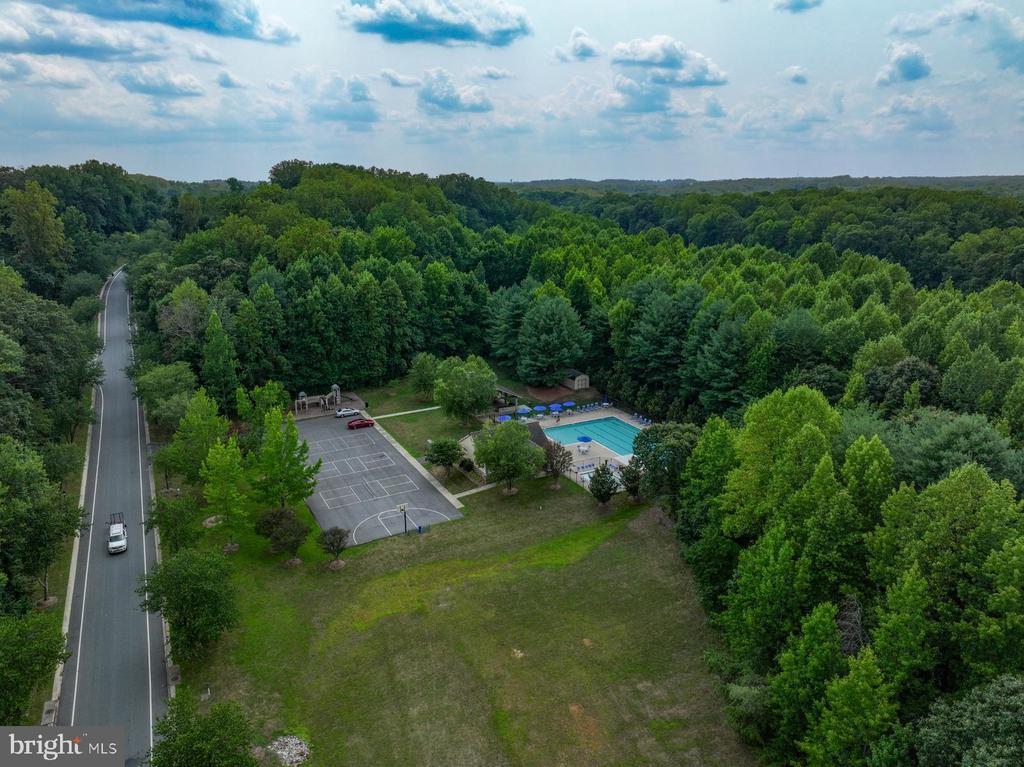 900 MALVERN HILL DRIVE