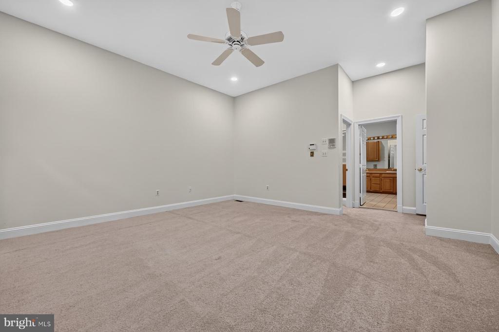 900 MALVERN HILL DRIVE