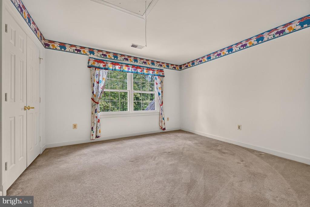 900 MALVERN HILL DRIVE