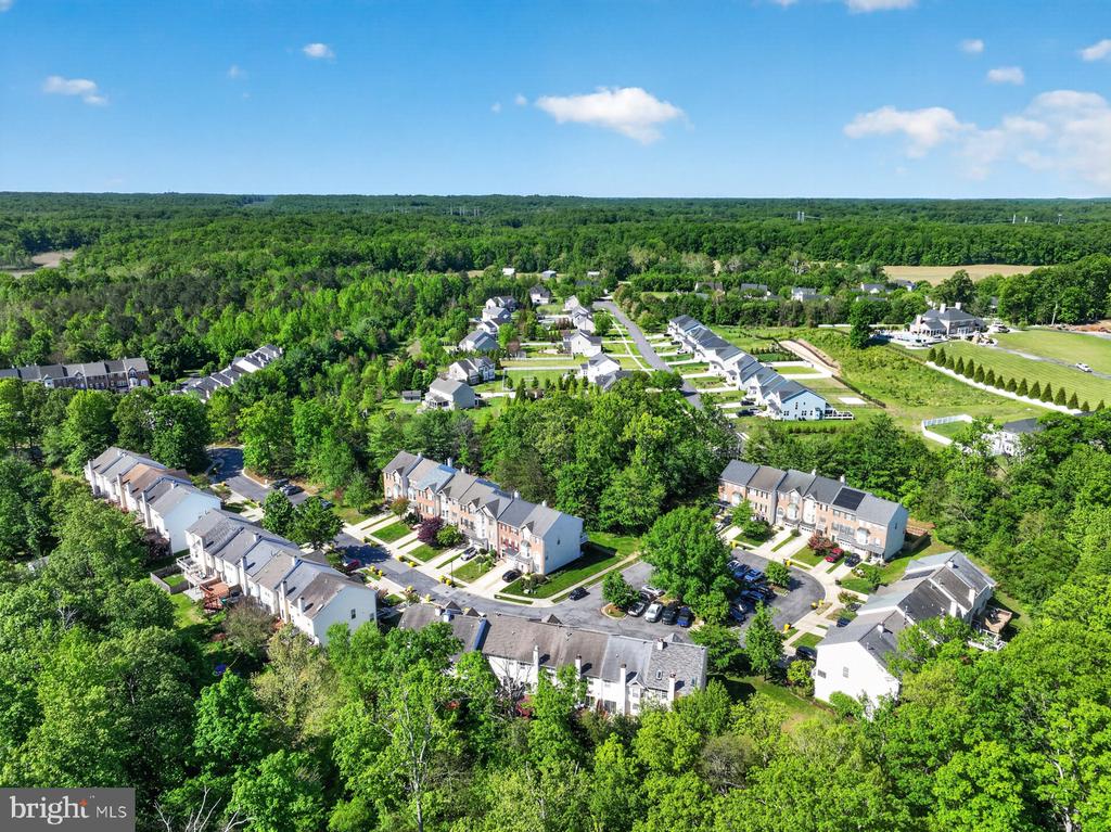 3228 ESCAPADE CIRCLE