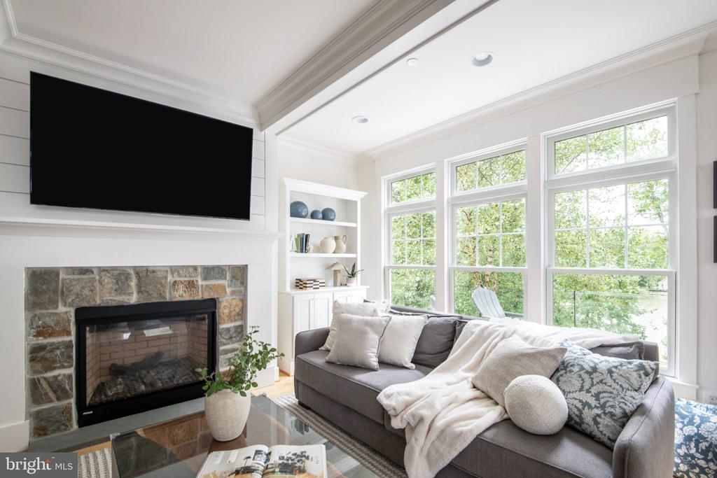 108 CRESSTON ROAD