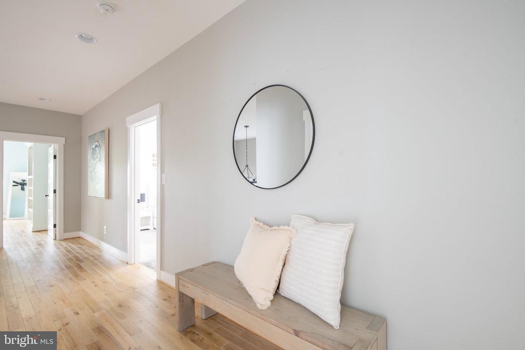 108 CRESSTON ROAD