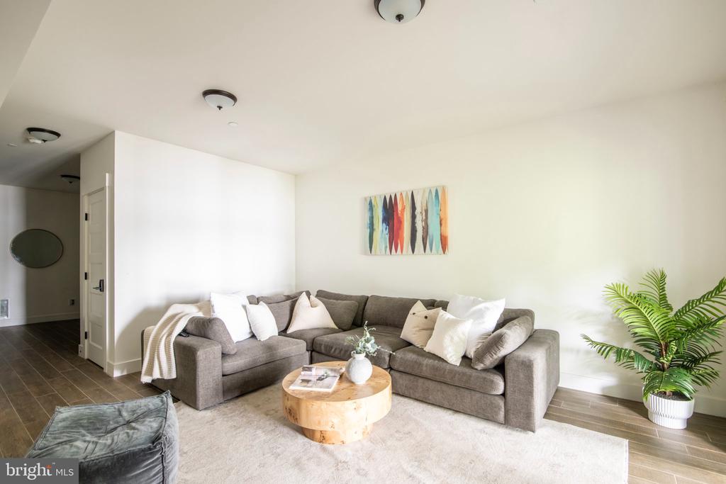 108 CRESSTON ROAD