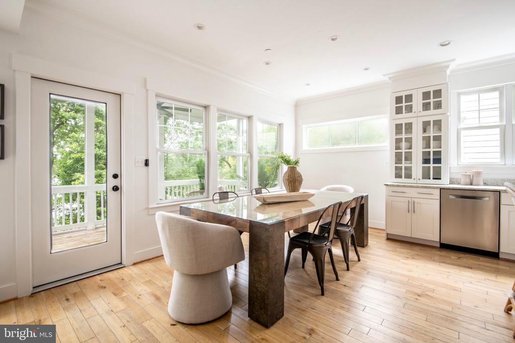 108 CRESSTON ROAD