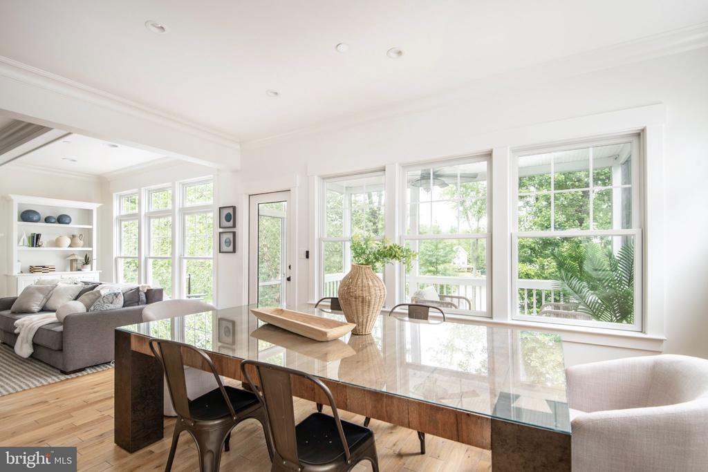 108 CRESSTON ROAD