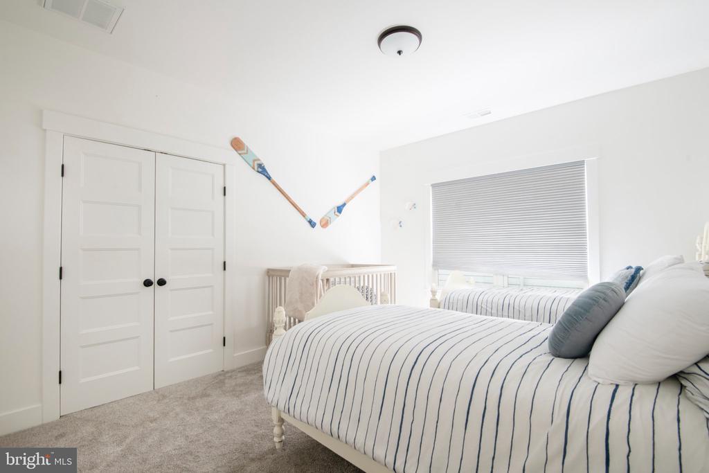 108 CRESSTON ROAD