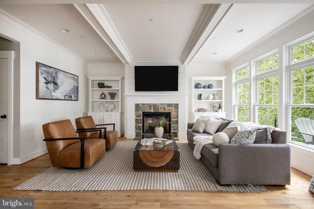 108 CRESSTON ROAD