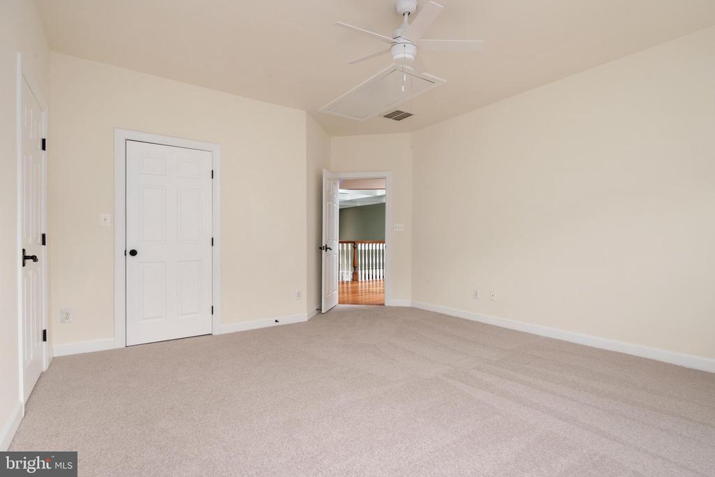 3410 BLANDFORD WAY