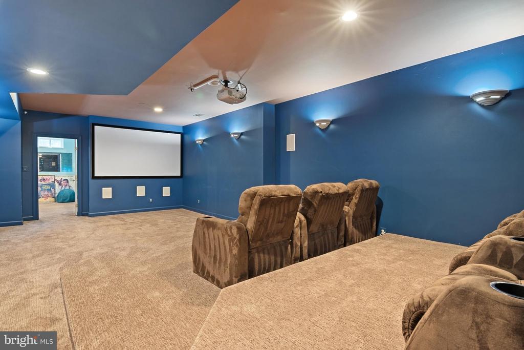 3410 BLANDFORD WAY