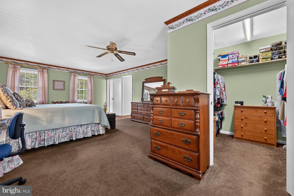 405 HALSEY ROAD