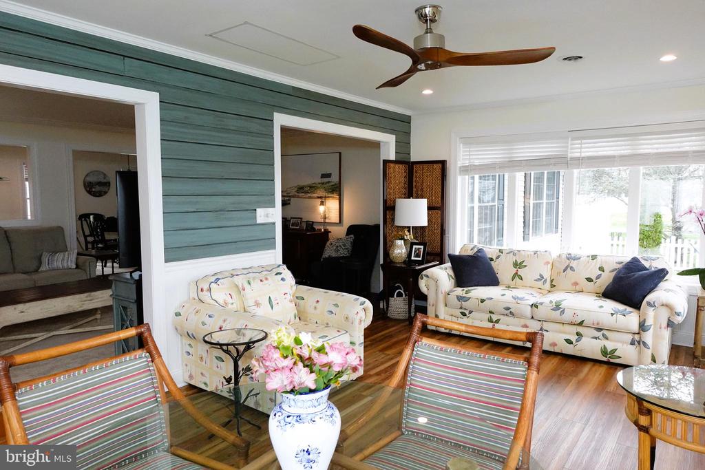 1604 DEEP POINT ROAD