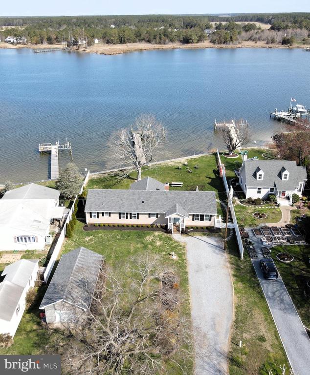1604 DEEP POINT ROAD