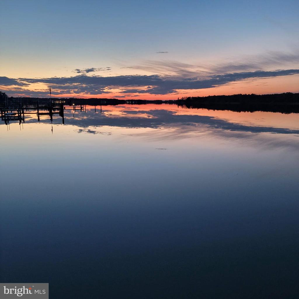 1604 DEEP POINT ROAD