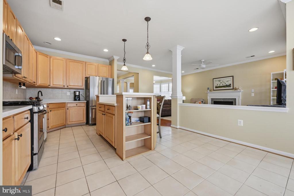 107 REGULATOR DRIVE N