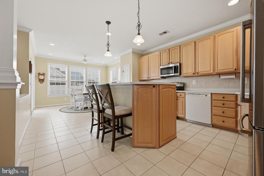 107 REGULATOR DRIVE N