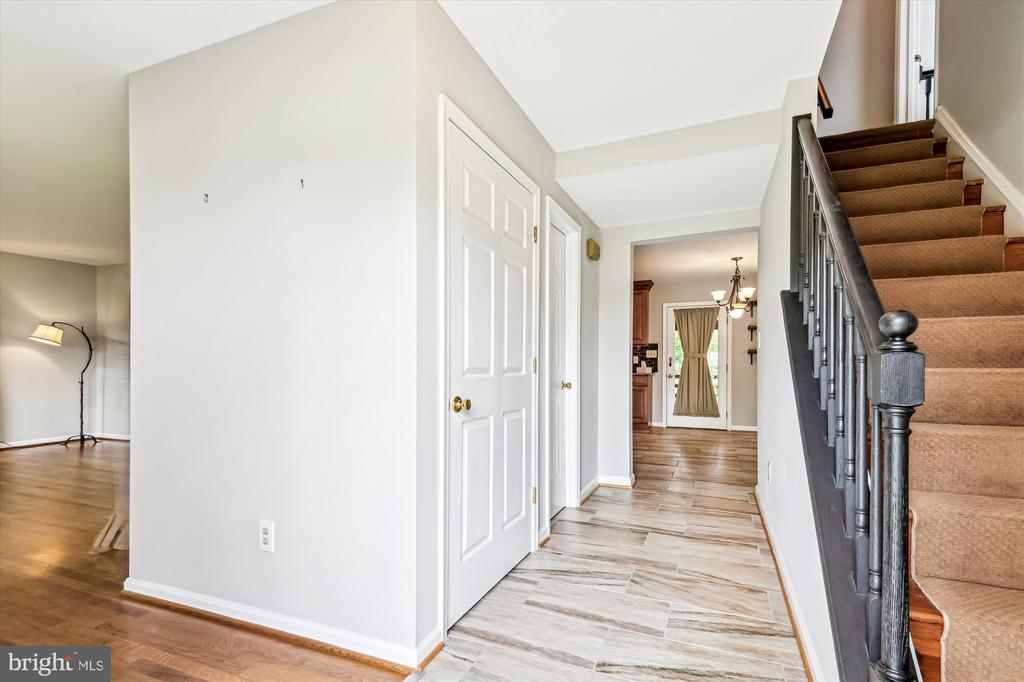 1302 TERRY WAY