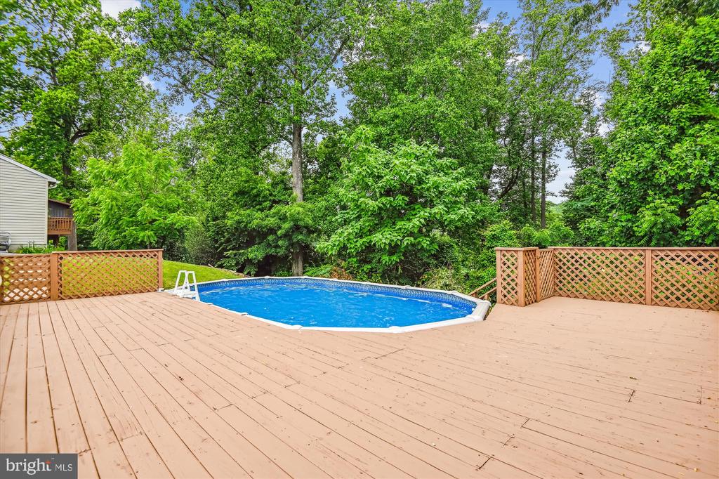 1302 TERRY WAY