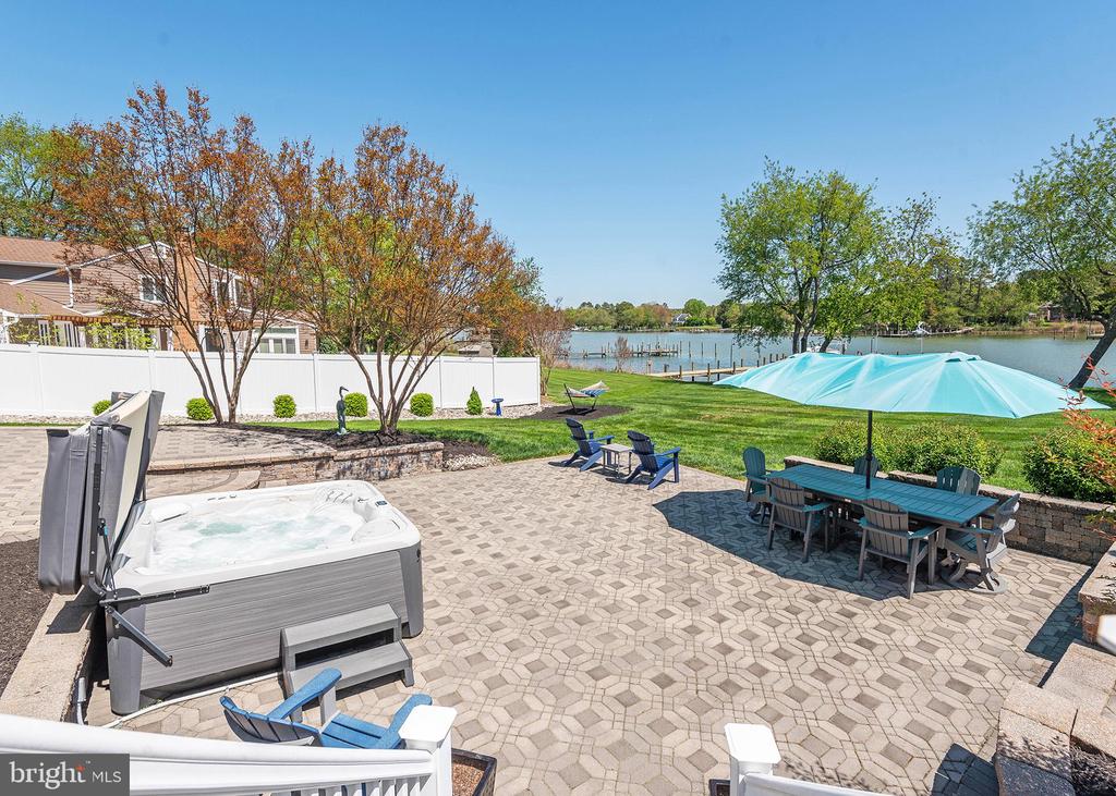 217 WINELAND WAY