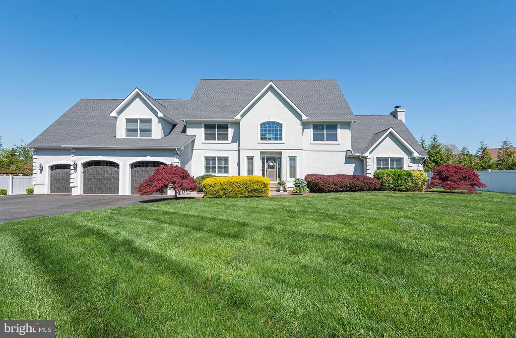 217 WINELAND WAY