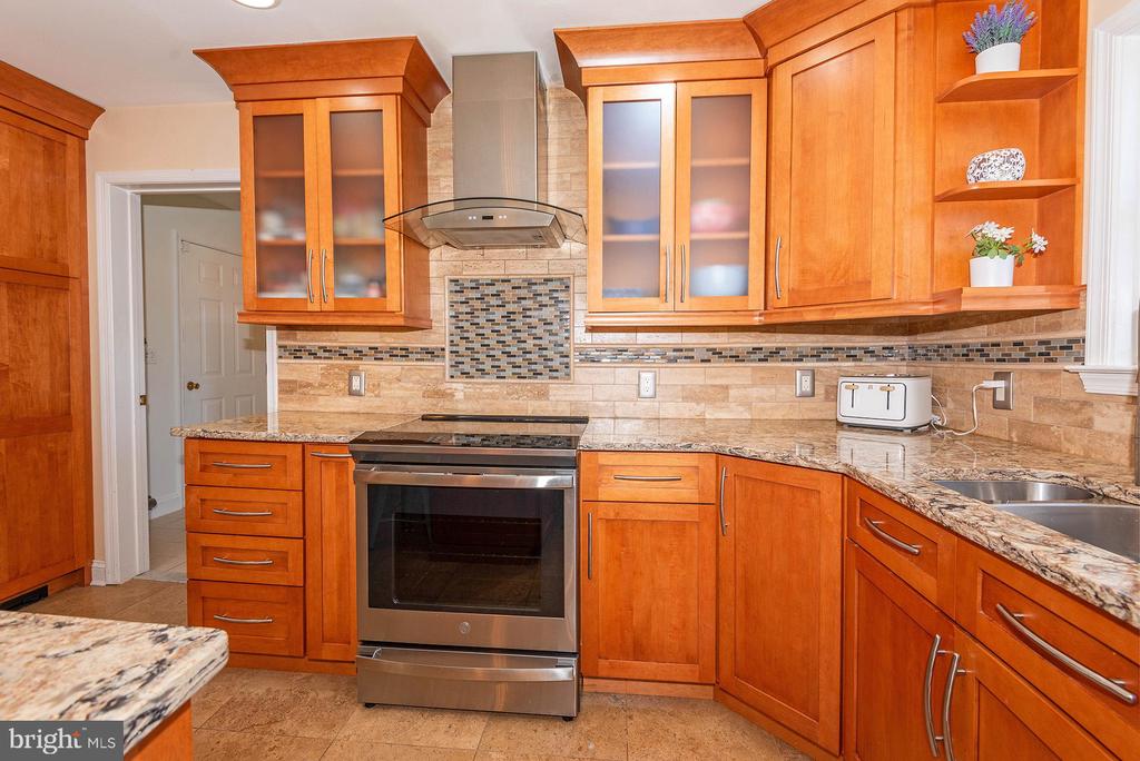 217 WINELAND WAY