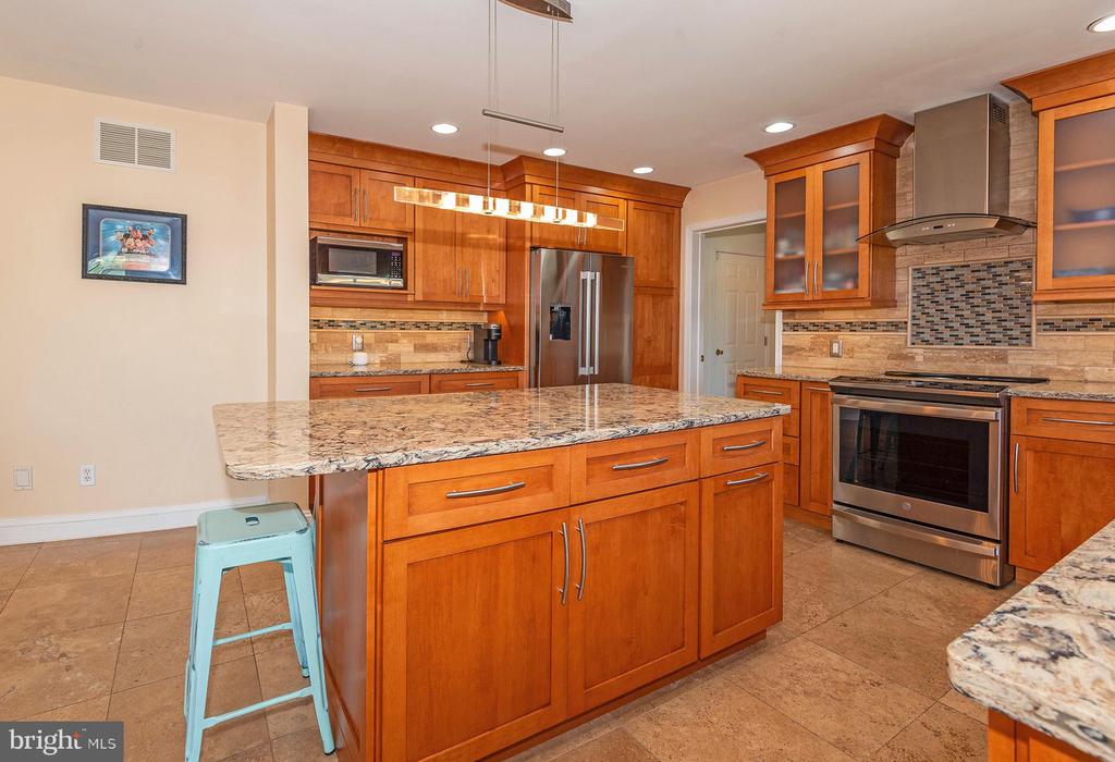 217 WINELAND WAY