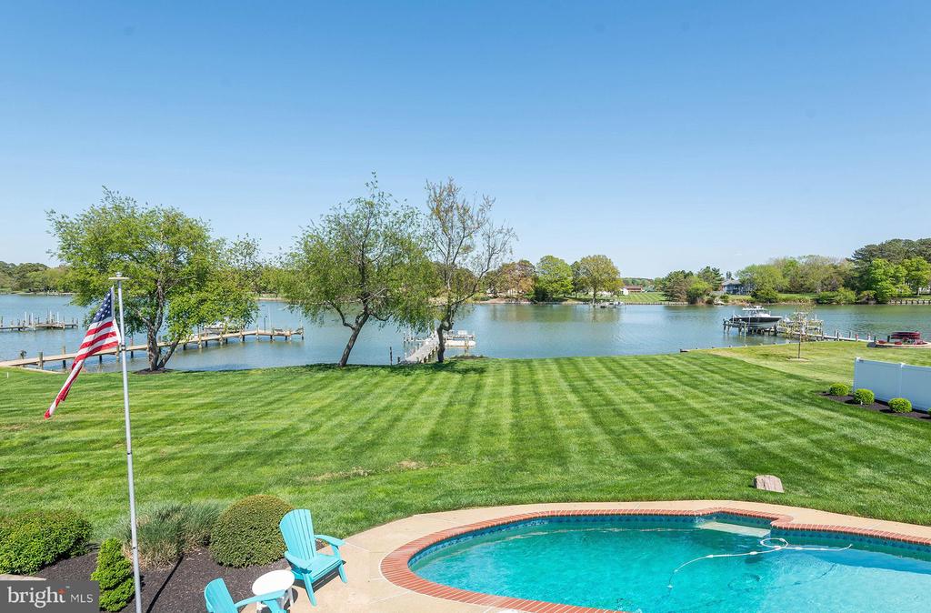 217 WINELAND WAY