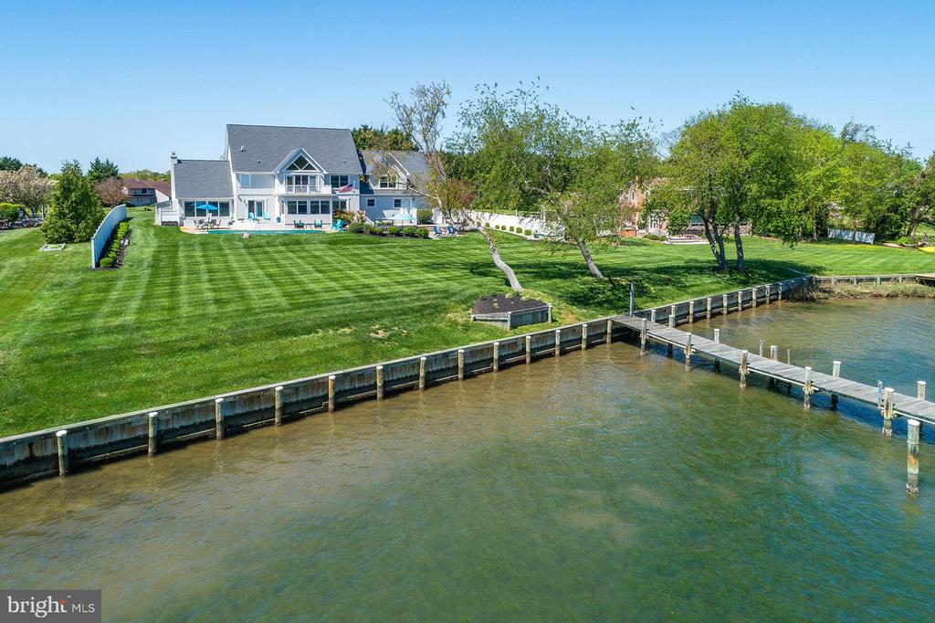 217 WINELAND WAY