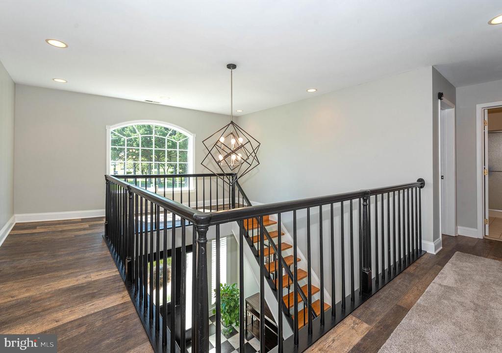 217 WINELAND WAY