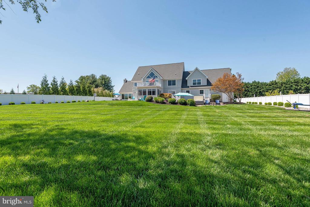 217 WINELAND WAY